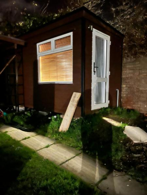 Private cabin, own access & ensuite